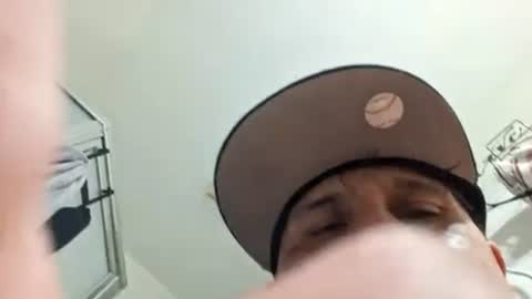 Snapshot of tboy833 chatting on 28, 7, 2026 Luis online show from 28, 7, 2026