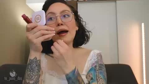 Snapshot of te_para_dos chatting on 12, 9, 2025 Leo and Luna online show from 12, 9, 2025