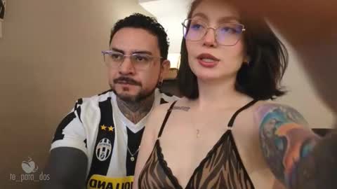 Snapshot of te_para_dos chatting on 1, 10, 2025 Leo and Luna online show from 1, 10, 2025