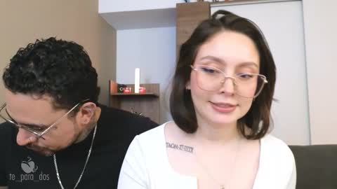 Snapshot of te_para_dos chatting on 4, 10, 2025 Leo and Luna online show from 4, 10, 2025