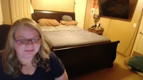 Snapshot of teamdixon chatting on 5, 7, 2026 Team Dixon online show from 5, 7, 2026