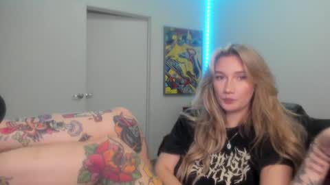 Snapshot of teamtragic chatting on 4, 1, 2025 Katy online show from 4, 1, 2025