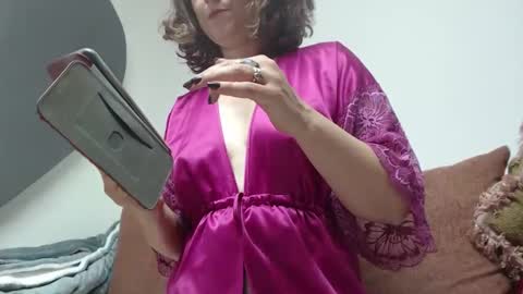 Snapshot of teasexpert4444 chatting on 1, 10, 2025 ALICIA--- online show from 1, 10, 2025