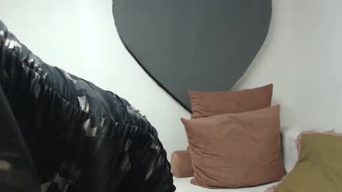 Snapshot of teasexpert4444 chatting on 20, 11, 2025 ALICIA--- online show from 20, 11, 2025