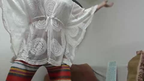 Snapshot of teasexpert4444 chatting on 4, 12, 2025 ALICIA--- online show from 4, 12, 2025