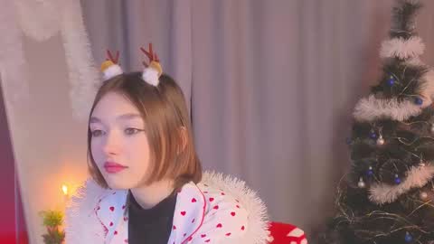 all me precious   online show from 22, 12, 2025