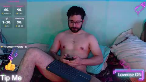 Snapshot of teddy_foster chatting on 17, 10, 2025 teddy_foster online show from 17, 10, 2025