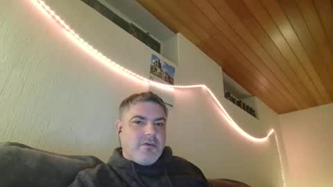 Peter online show from 12, 3, 2025