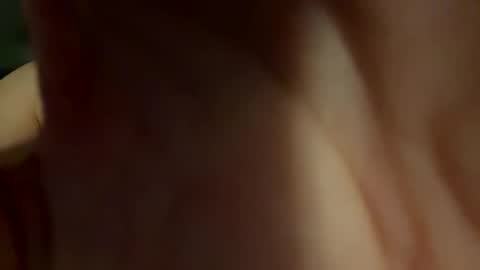 Twizzler online show from 4, 2, 2025