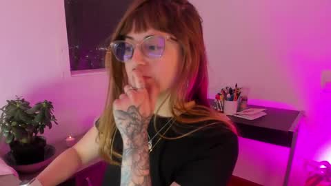 tekila__ online show from 23, 4, 2026