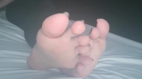 Viv West online show from 17, 2, 2025