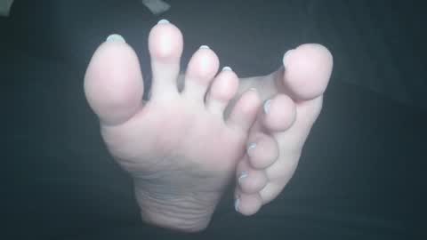 Viv West online show from 26, 2, 2025