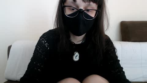 ruth online show from 19, 4, 2026