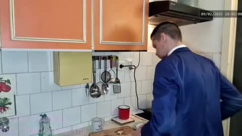 Virg Lszl online show from 9, 2, 2025