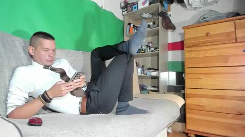 Virg Lszl online show from 4, 10, 2025