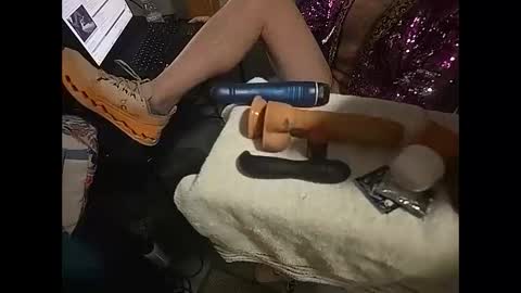 tellmewhattodo420USA online show from 19, 4, 2026