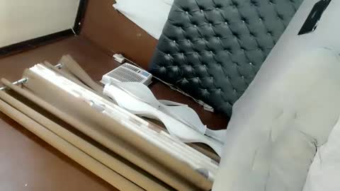 Snapshot of temptationofsex chatting on 29, 1, 2025 EVA GLASSCOTT online show from 29, 1, 2025