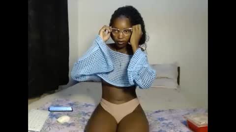 Snapshot of tempting_vibe chatting on 3, 4, 2026 tempting_vibe online show from 3, 4, 2026