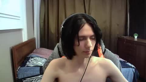 Snapshot of temptvelvet chatting on 10, 11, 2025 temptvelvet online show from 10, 11, 2025