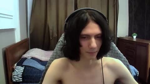 Snapshot of temptvelvet chatting on 28, 11, 2025 temptvelvet online show from 28, 11, 2025