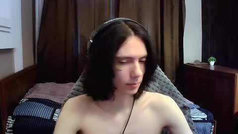 Snapshot of temptvelvet chatting on 4, 12, 2025 temptvelvet online show from 4, 12, 2025