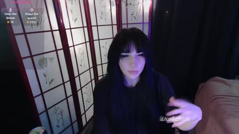 Lamb  online show from 10, 4, 2026