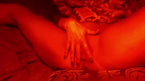 Snapshot of tendersinner chatting on 9, 11, 2025 tendersinner online show from 9, 11, 2025