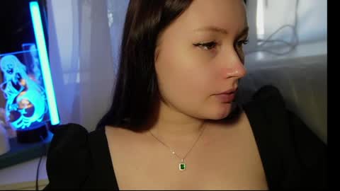 tendre_amelia online show from 6, 6, 2026