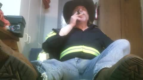 Snapshot of tennredneck chatting on 11, 2, 2025 Tennredneck online show from 11, 2, 2025