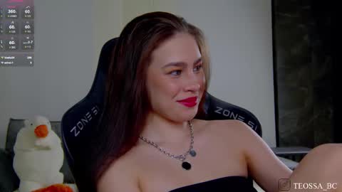 Snapshot of teossa chatting on 18, 10, 2025 Ulya online show from 18, 10, 2025