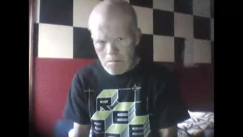 Snapshot of terdy2366 chatting on 23, 11, 2025 terdy2366 online show from 23, 11, 2025