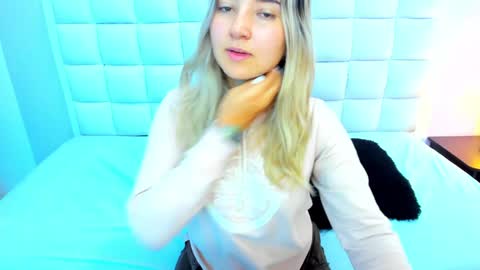 Snapshot of teresasroom_ chatting on 21, 12, 2024 Teresa online show from 21, 12, 2024