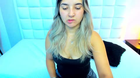 Snapshot of teresasroom_ chatting on 14, 1, 2025 Teresa online show from 14, 1, 2025