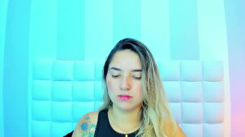 Snapshot of teresasroom_ chatting on 24, 2, 2025 Teresa online show from 24, 2, 2025