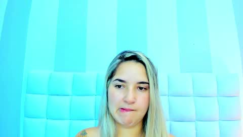 Snapshot of teresasroom_ chatting on 2, 3, 2025 Teresa online show from 2, 3, 2025