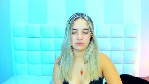 Snapshot of teresasroom_ chatting on 5, 3, 2025 Teresa online show from 5, 3, 2025