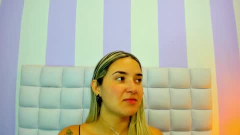 Snapshot of teresasroom_ chatting on 12, 3, 2025 Teresa online show from 12, 3, 2025