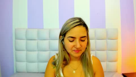 Snapshot of teresasroom_ chatting on 23, 9, 2025 Teresa online show from 23, 9, 2025