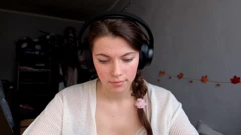 Snapshot of terranaufzinger chatting on 30, 10, 2025 Anny Simpson online show from 30, 10, 2025