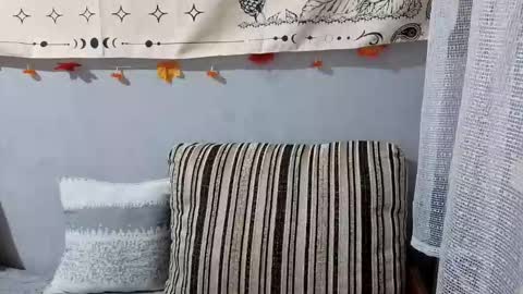 Snapshot of terranaufzinger chatting on 14, 12, 2025 Anny Simpson online show from 14, 12, 2025