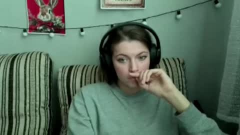 Snapshot of terranaufzinger chatting on 13, 1, 2026 Anny Simpson online show from 13, 1, 2026