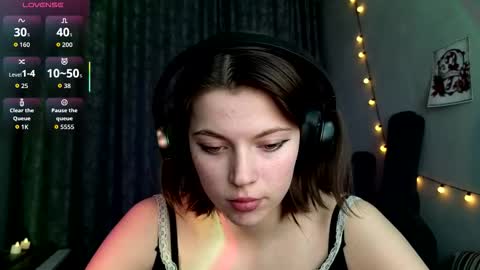 Snapshot of terranaufzinger chatting on 4, 2, 2026 Anny Simpson online show from 4, 2, 2026