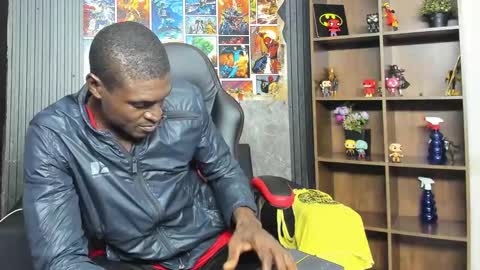 Snapshot of terranze_z chatting on 5, 1, 2025 terranze_z online show from 5, 1, 2025