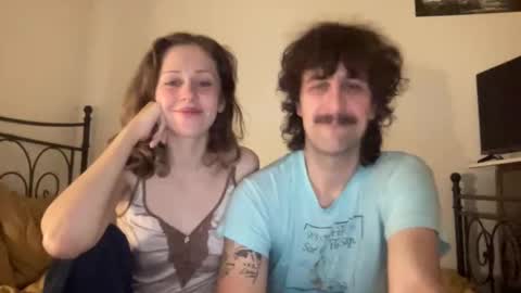 Snapshot of terry_and_elanor chatting on 7, 11, 2025 terry and elanor online show from 7, 11, 2025