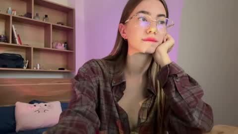 tessa_calmness online show from 22, 4, 2026