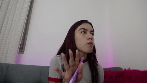 Tessa foxie      online show from 9, 5, 2026