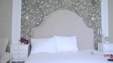 tessaquins online show from 4, 2, 2026