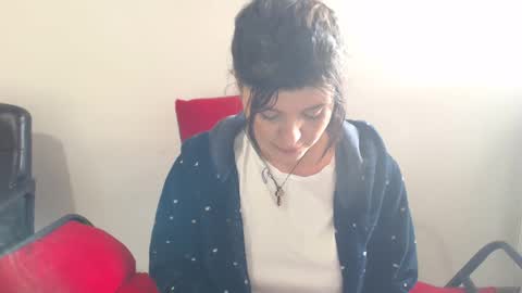 naughty tess online show from 1, 2, 2025