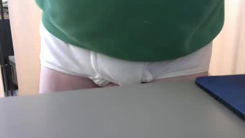 Snapshot of testechat chatting on 14, 10, 2025 Test the Chat online show from 14, 10, 2025