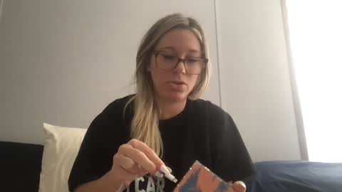 Snapshot of texas_blonde chatting on 12, 9, 2025 Daphne Summers online show from 12, 9, 2025